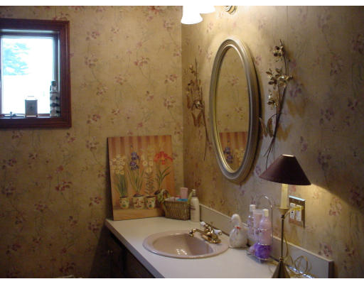 72 Somerset Street Springfield, MA 01108 - Photo 13 of 19 Gallery Image 13