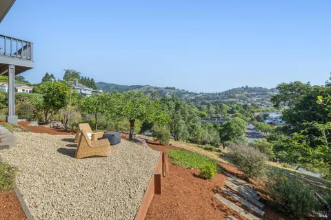 $2,695,000 | 565 San Pedro Cove, San Rafael, CA 94901