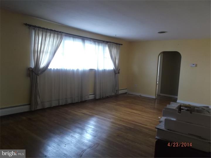 936 Columbus Road Burlington, NJ 08016 - Photo 5 of 12 Gallery Image 5