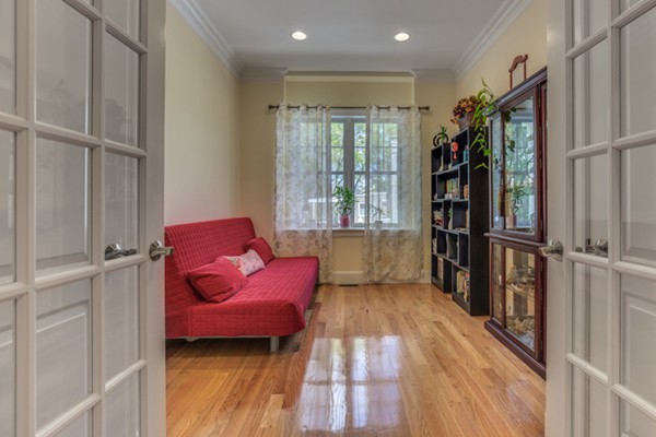 8 Ellison Road Lexington, MA 02421 - Photo 7 of 30 Gallery Image 7