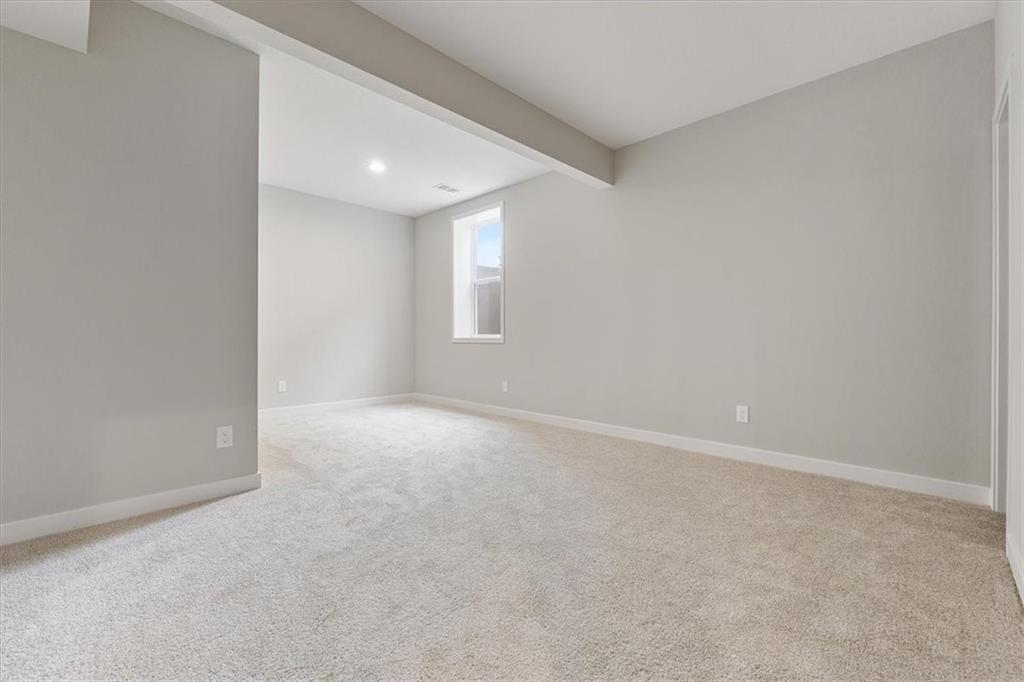 25015 West 94th Terrace Lenexa, KS 66227 - Photo 26 of 39