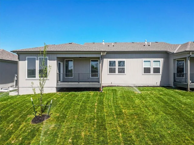 $499,900 | 25015 West 94th Terrace, Lenexa, KS 66227