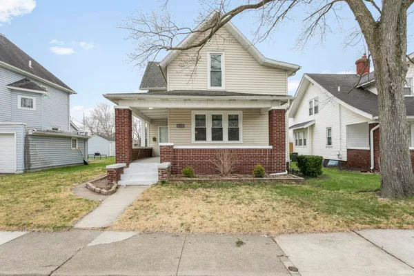 $258,000 | 221 Harrison Street, Mishawaka, IN 46544