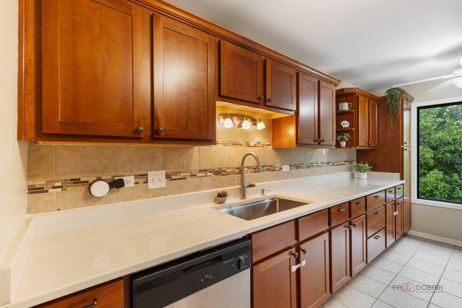 823 Coach Road, Unit 6 Palatine, IL 60074 - Photo 14 of 31
