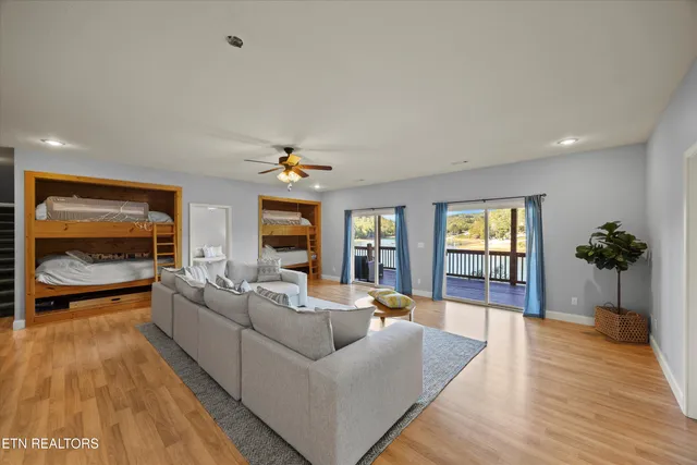 $1,250,000 | 121 Hidden Lane, La Follette, TN 37766