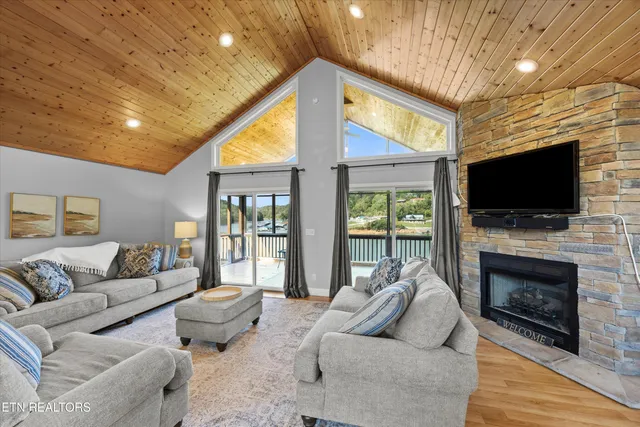 $1,250,000 | 121 Hidden Lane, La Follette, TN 37766