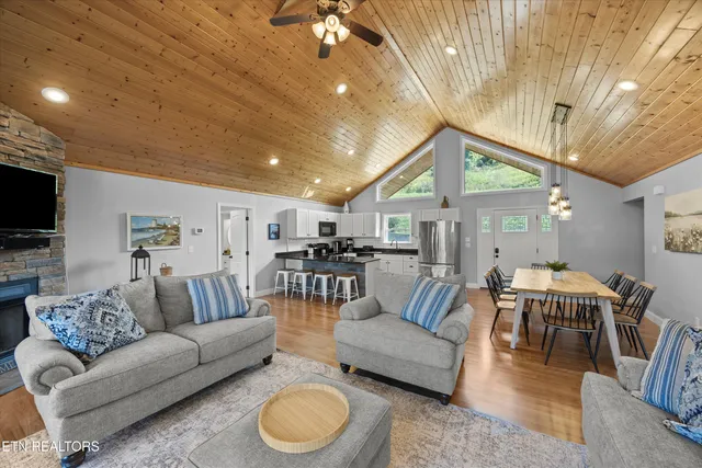 $1,250,000 | 121 Hidden Lane, La Follette, TN 37766