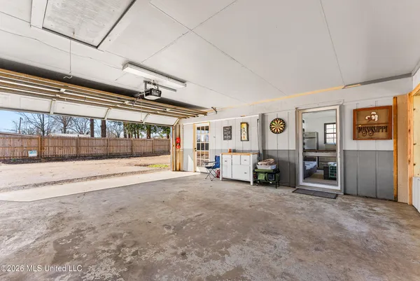 $310,000 | 231 Hickory Lane, Batesville, MS 38606