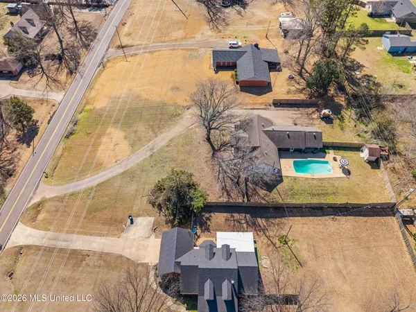 $310,000 | 231 Hickory Lane, Batesville, MS 38606