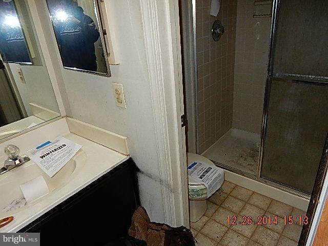 4609 Panacea Road Baltimore, MD 21208 - Photo 8 of 9 Bath (Master)