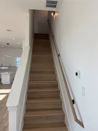 $2,400 | 6350 Culberson Street, Houston, TX 77021