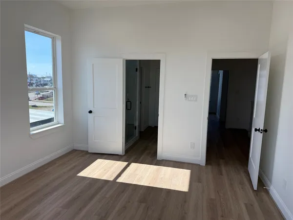 $2,400 | 6350 Culberson Street, Houston, TX 77021
