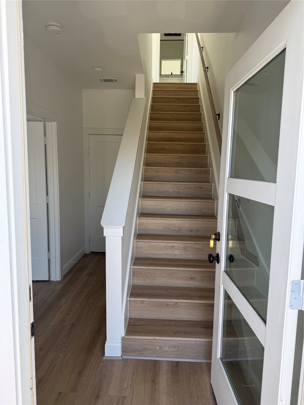 6350 Culberson Street Houston, TX 77021 - Photo 5 of 34 a view of entryway