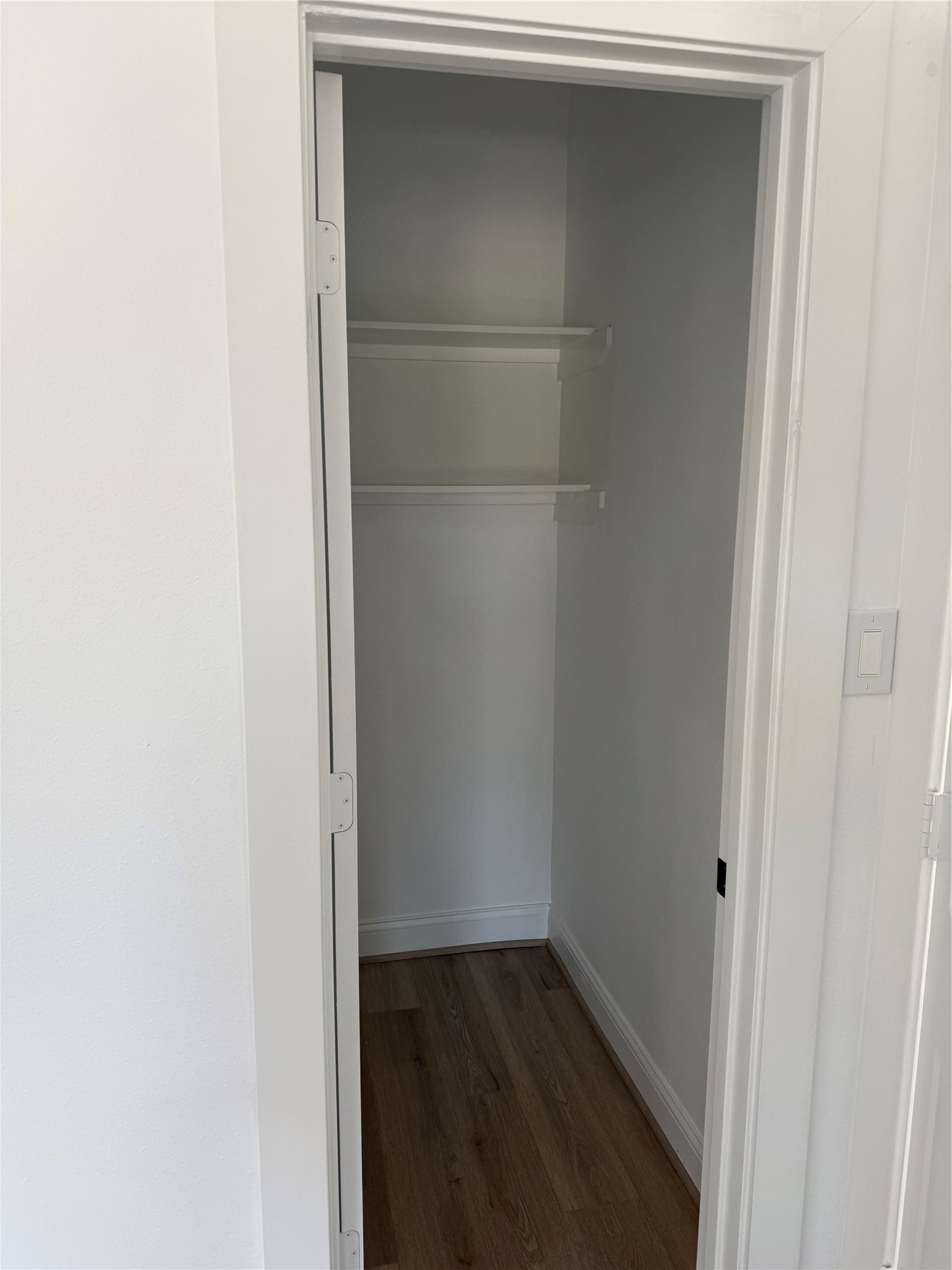 6350 Culberson Street Houston, TX 77021 - Photo 10 of 37 a view of a closet