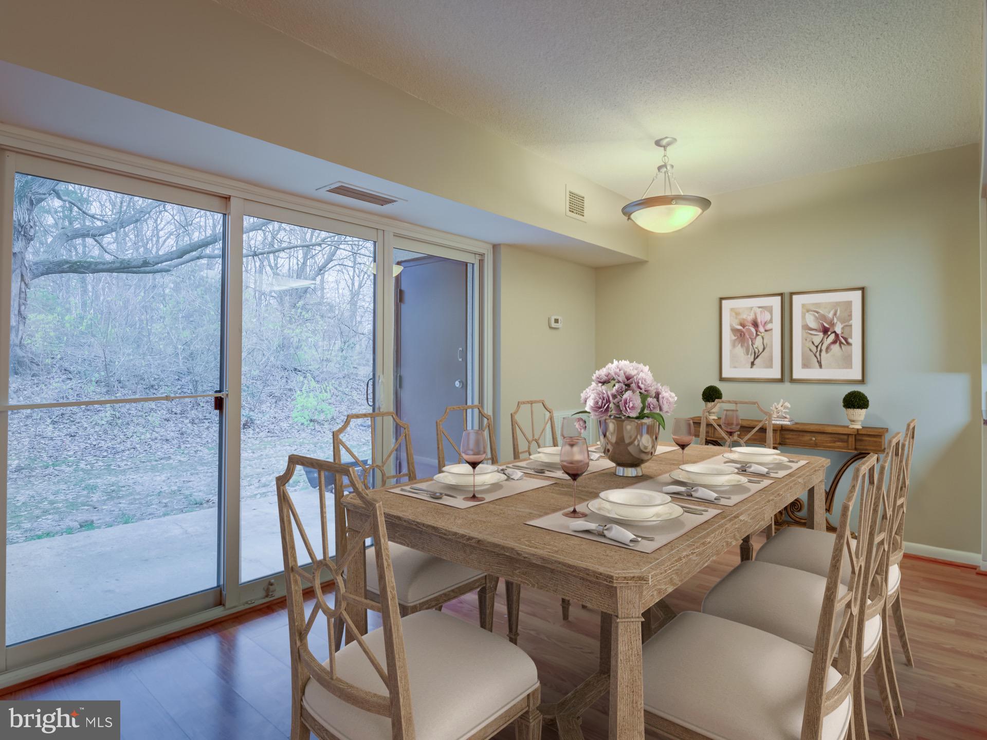 2243 Castle Rock Square, Unit 1B Reston, VA 20191 - Photo 11 of 20 Virtual Staging of Dining Area