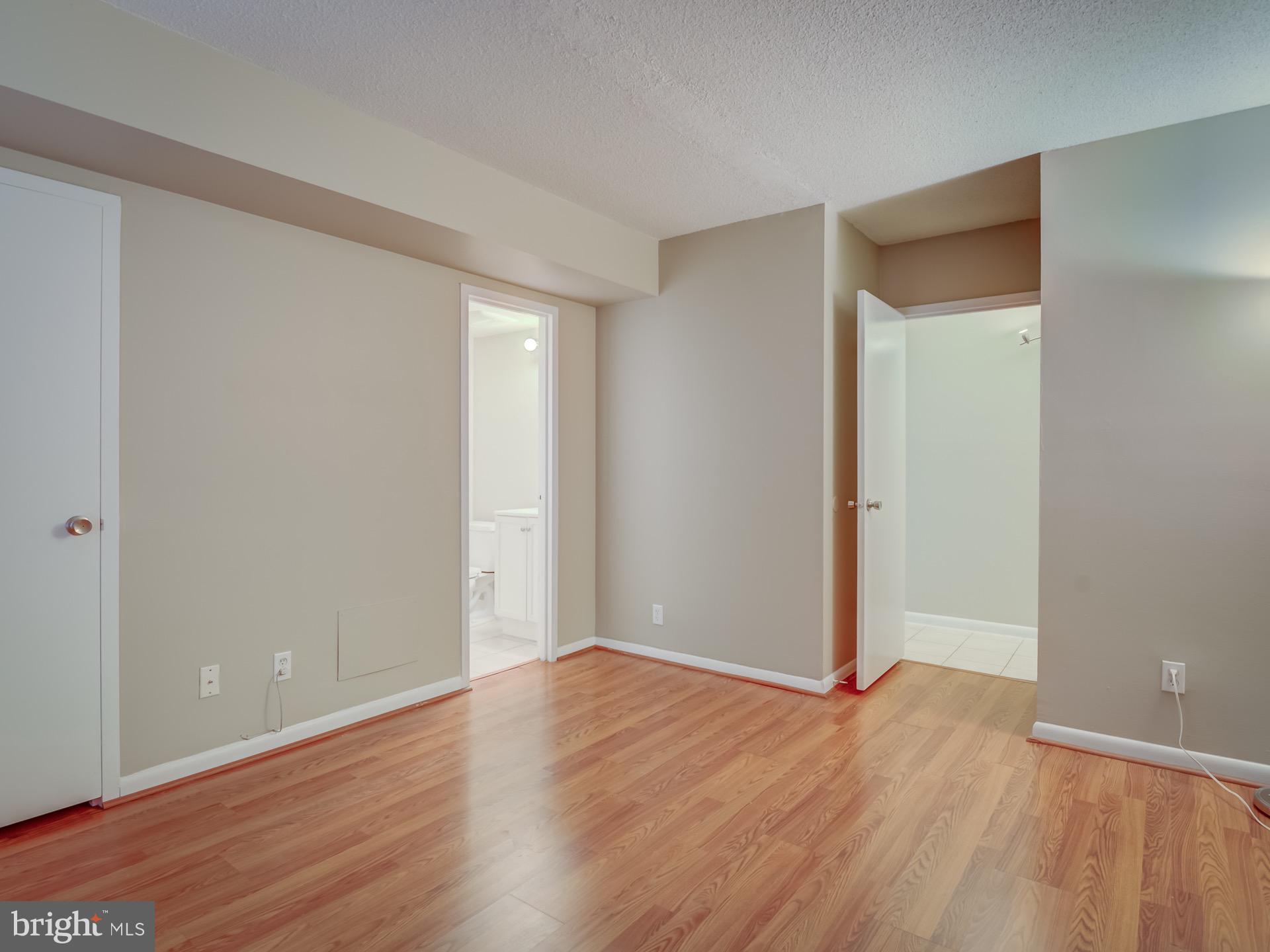 2243 Castle Rock Square, Unit 1B Reston, VA 20191 - Photo 15 of 20 Gallery Image 15