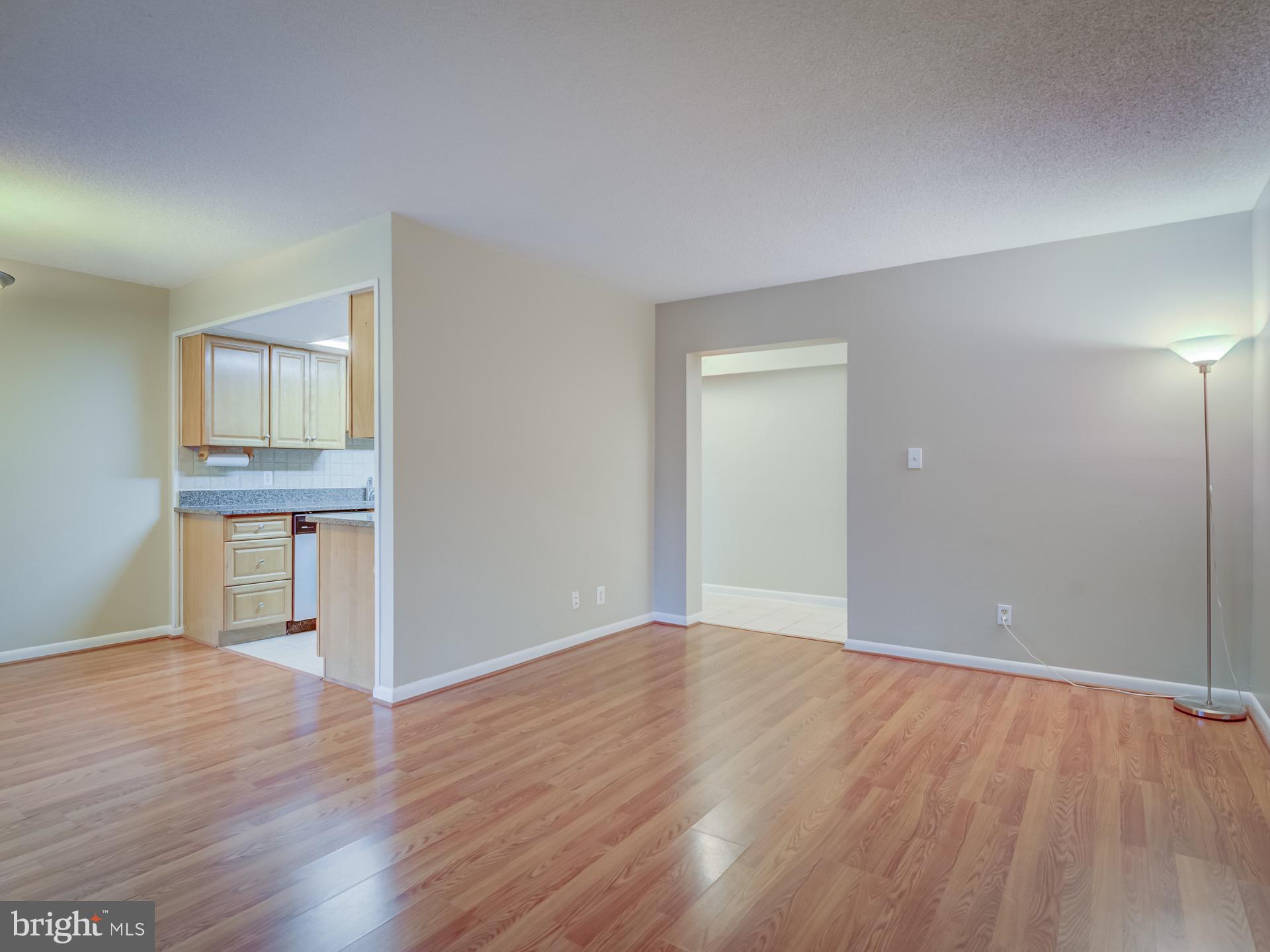 2243 Castle Rock Square, Unit 1B Reston, VA 20191 - Photo 10 of 20 Gallery Image 10