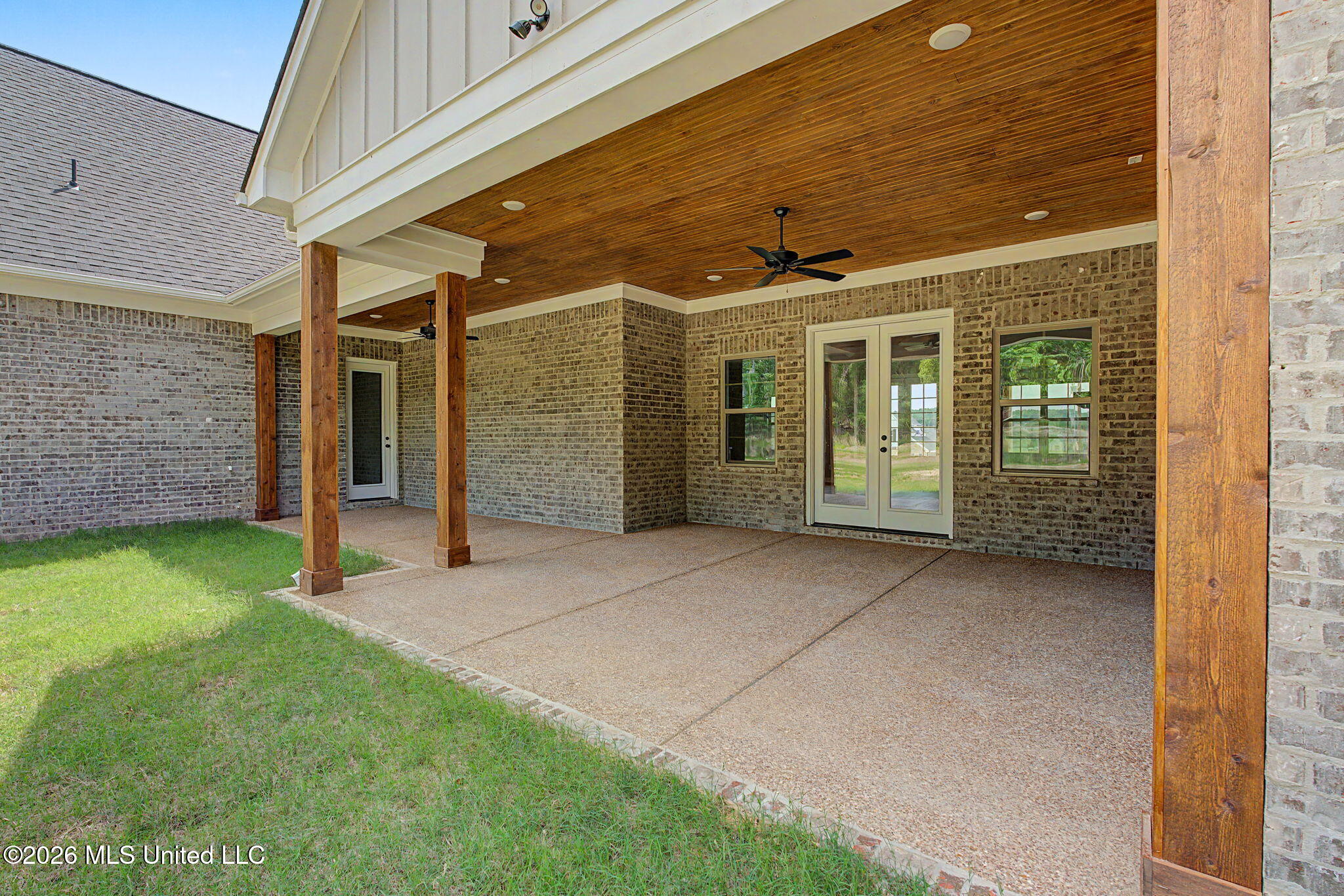 2382 Lauren Way Hernando, MS 38632 - Photo 27 of 33 Rear Patio