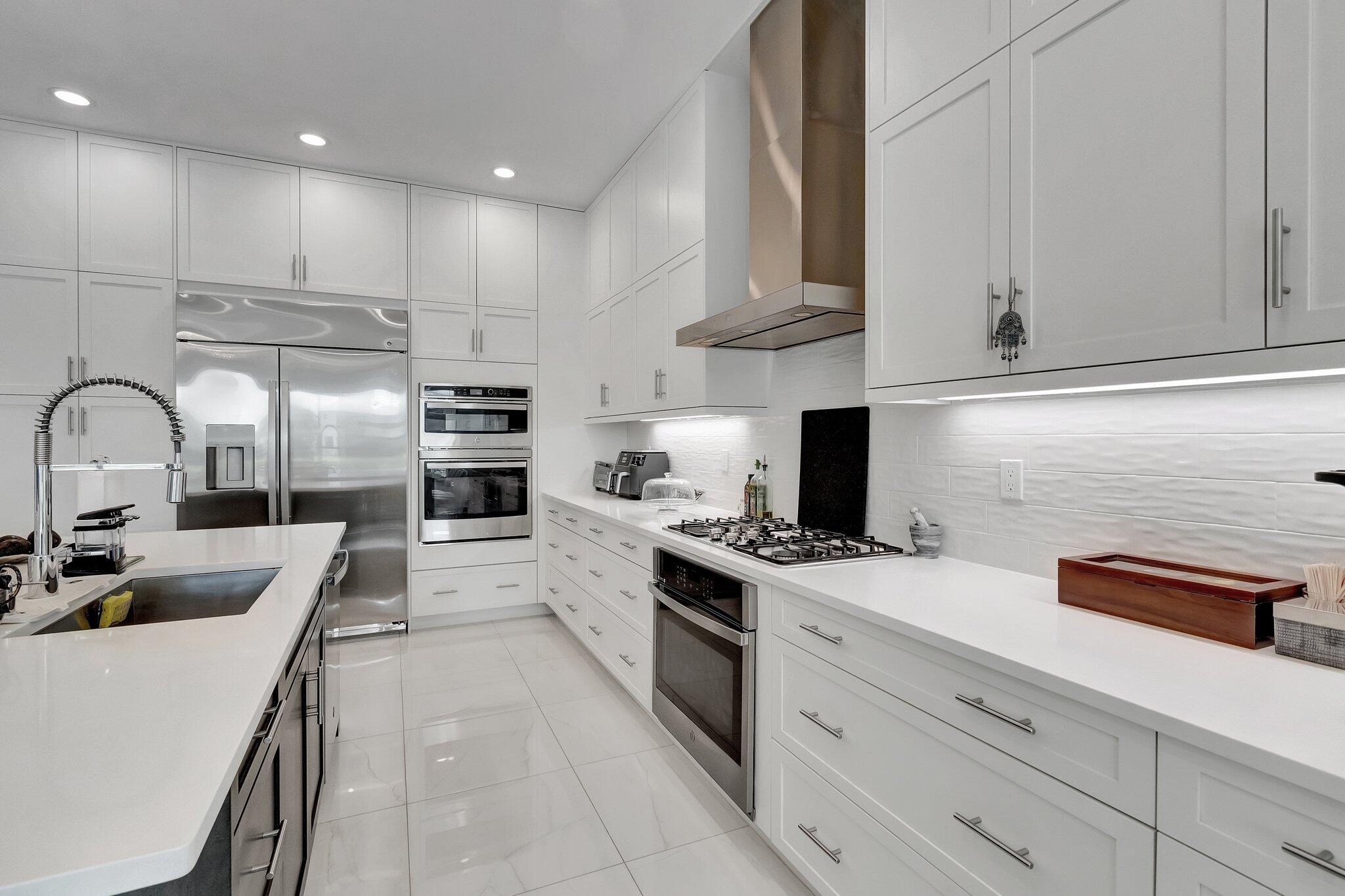 8080 Laurel Falls Drive Boca Raton, FL 33496 - Photo 15 of 79 19-web-or-mls-DSC_4684