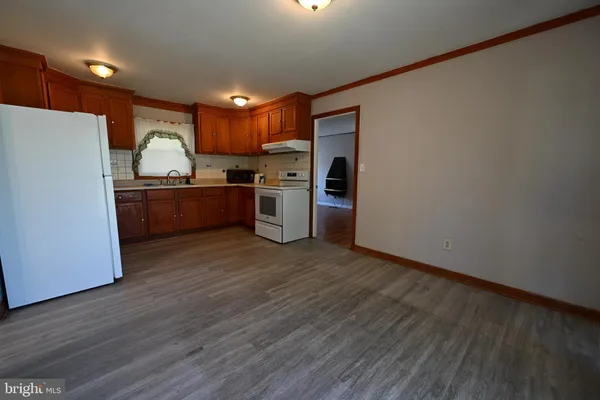 $2,500 | 1 Pinetree Lane, Willingboro, NJ 08046