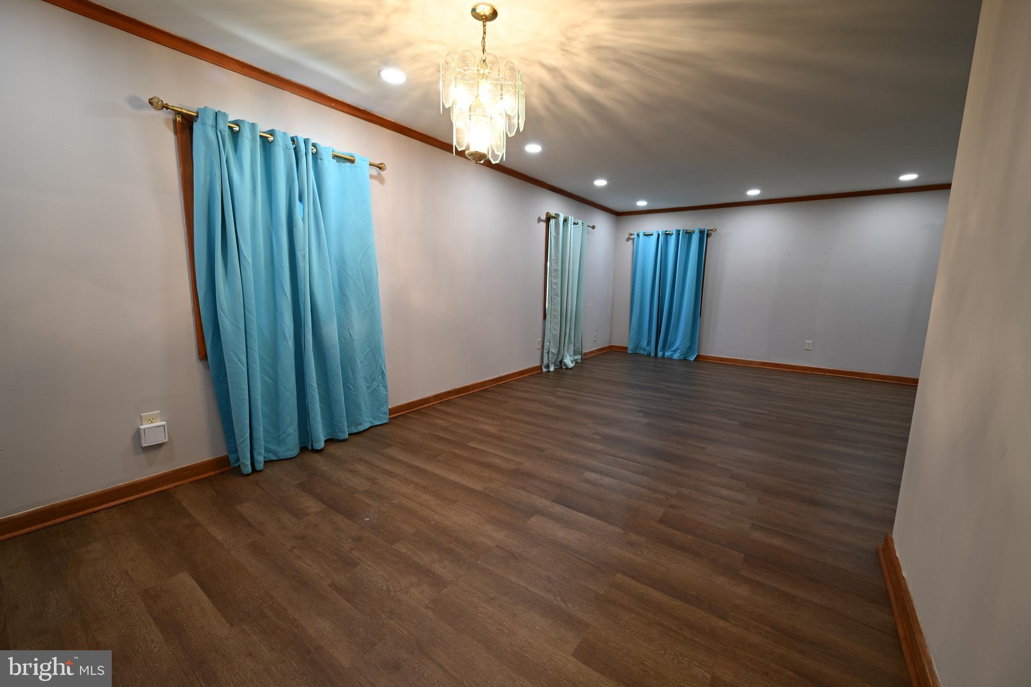 1 Pinetree Lane Willingboro, NJ 08046 - Photo 4 of 21