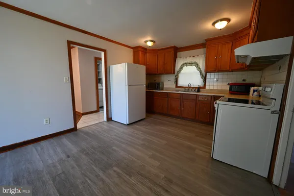 $2,500 | 1 Pinetree Lane, Willingboro, NJ 08046