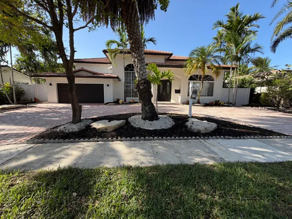 $9,500 | 4081 North 41st Street, Hollywood, FL 33021
