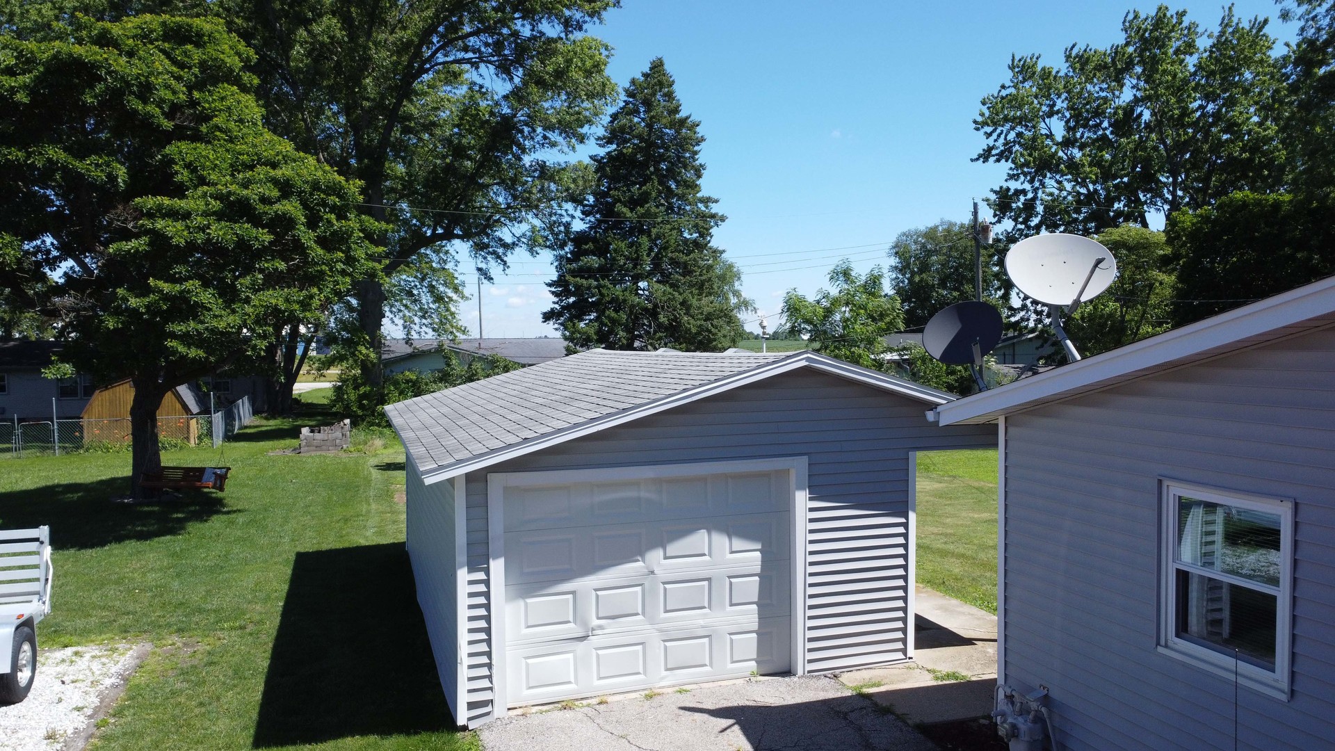625 West Blue Street Sheldon, IL 60966 - Photo 5 of 27