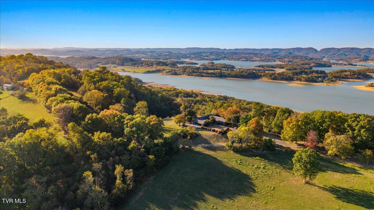 2047 Boatmans Ridge Road Morristown, TN 37814 - Photo 16 of 90 16-DJI_20251022171349_0313_D