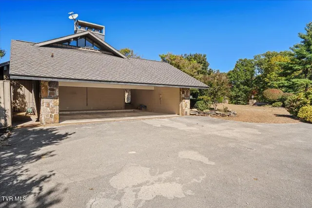 $1,399,000 | 2047 Boatmans Ridge Road, Morristown, TN 37814