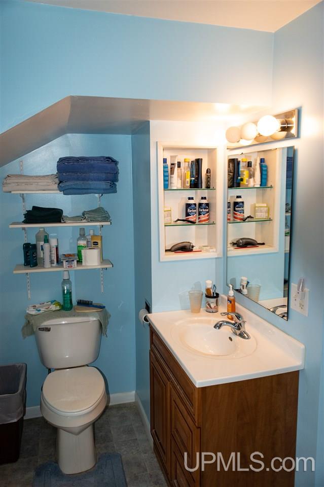 100 High Excelsior Street Ishpeming, MI 49849 - Photo 11 of 24 Gallery Image 11