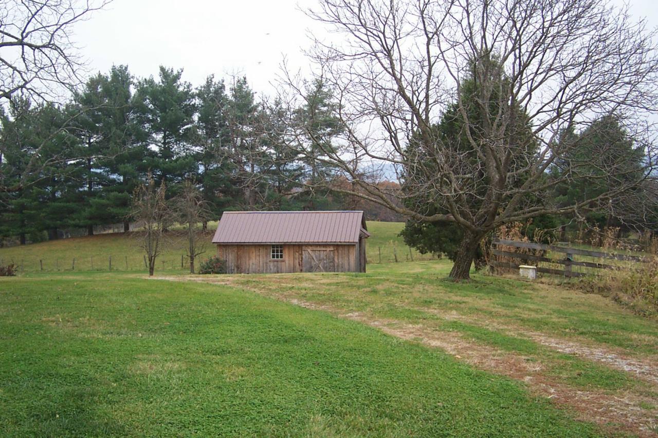593 Black Magic Farm Road Buchanan, VA 24066 - Photo 21 of 33 large storage building/barn
