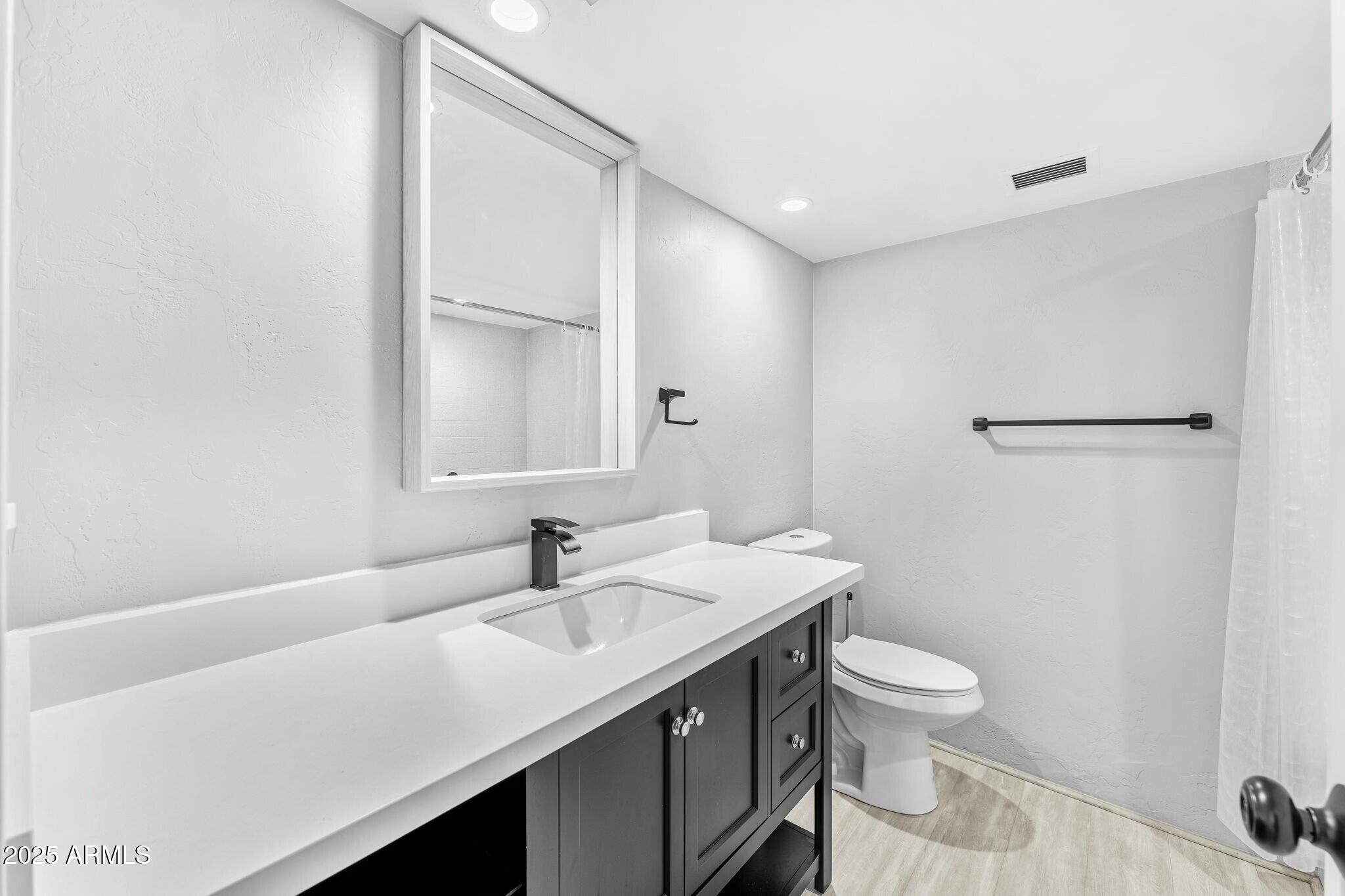 805 North 4th Avenue, Unit 609 Phoenix, AZ 85003 - Photo 16 of 30 805 N 4th Ave 609 | The Embassy