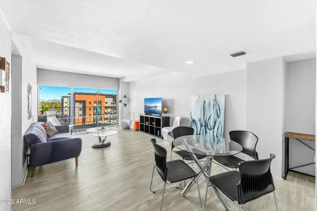 $229,000 | 805 North 4th Avenue, Unit 609, Phoenix, AZ 85003