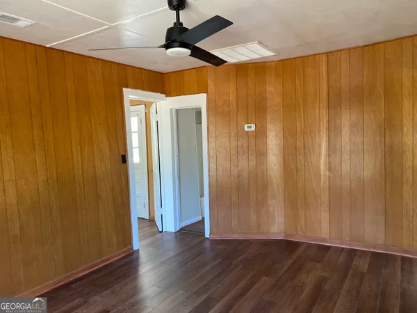 wooden floor in an empty room