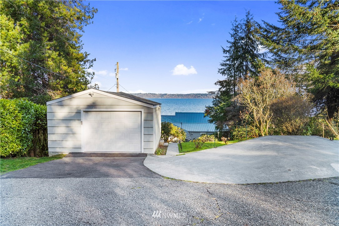 14422 Glen Acres Road Southwest Vashon, WA 98070 - Photo 27 of 30 Gallery Image 27