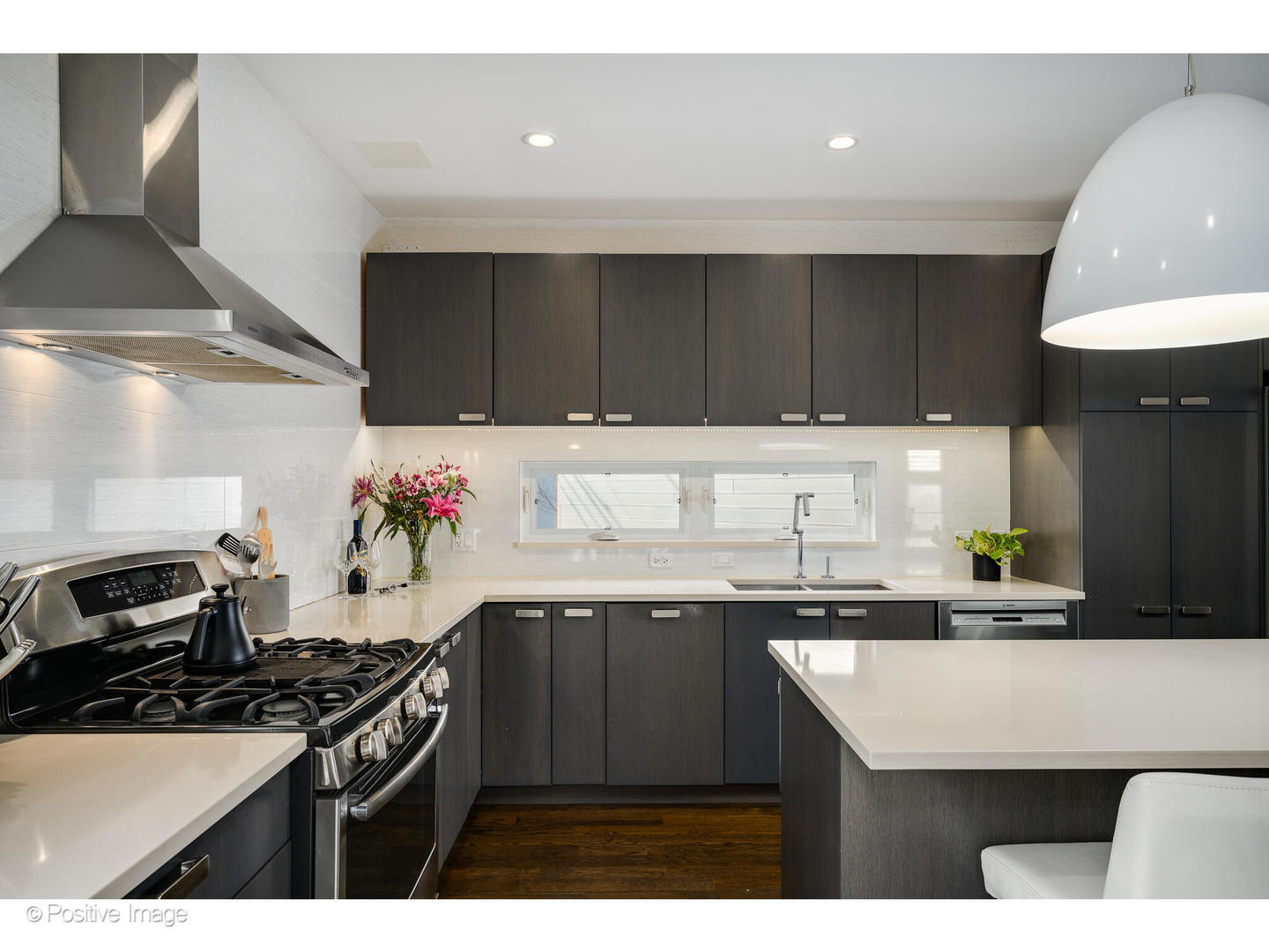 1320 North Moorman Street Chicago, IL 60622 - Photo 9 of 30