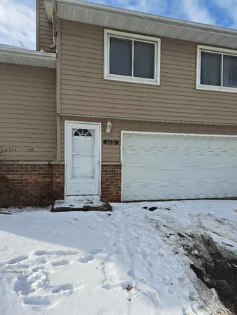 $215,900 | 6232 64th Avenue North, Brooklyn Park, MN 55429
