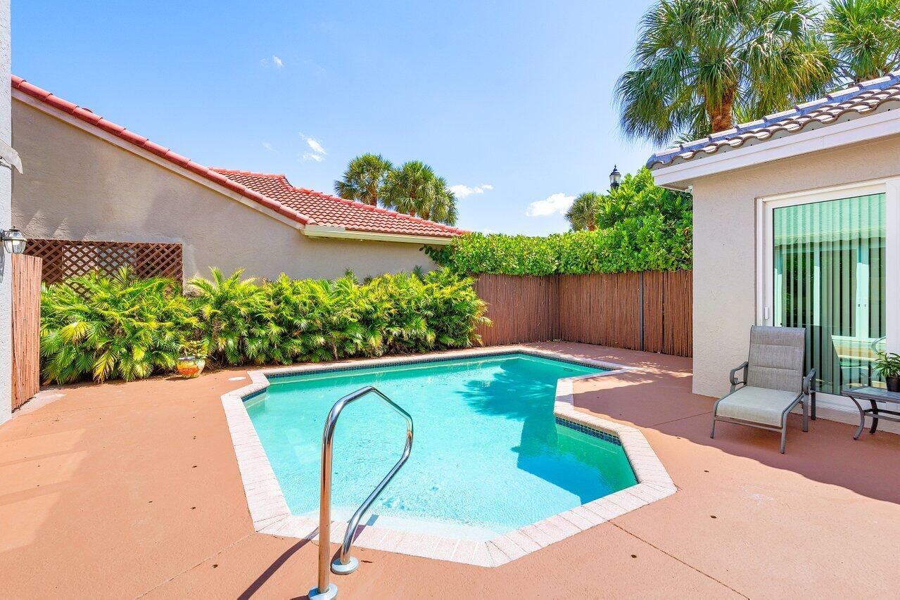 20269 Monteverdi Circle Boca Raton, FL 33498 - Photo 5 of 71 031-20269MonteverdiCircle-BocaRaton-FL-3