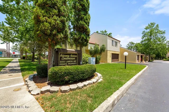 $1,539 | 5400 La Moya Avenue, Unit 30, Jacksonville, FL 32210
