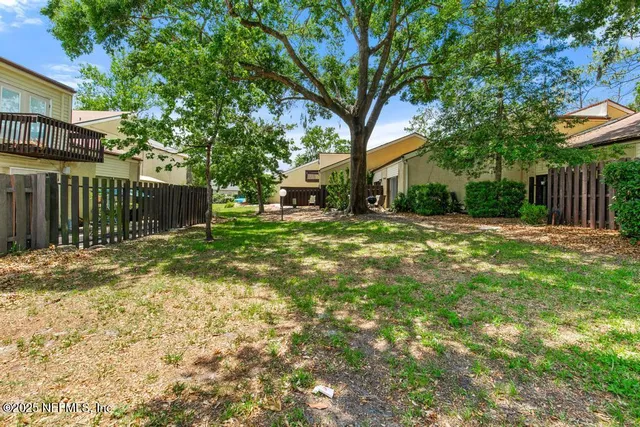 $1,539 | 5400 La Moya Avenue, Unit 30, Jacksonville, FL 32210