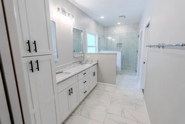 $575,000 | 14594 Mahan Drive, Tallahassee, FL 32309