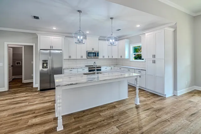 $575,000 | 14594 Mahan Drive, Tallahassee, FL 32309