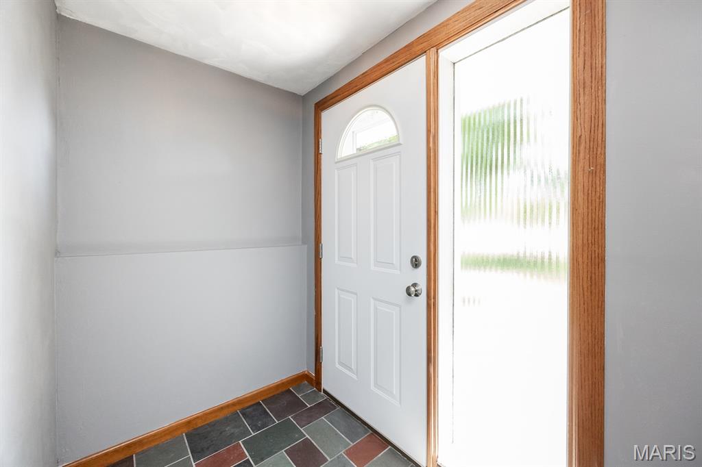 1101 Old Baldwin Road New Athens, IL 62264 - Photo 8 of 46