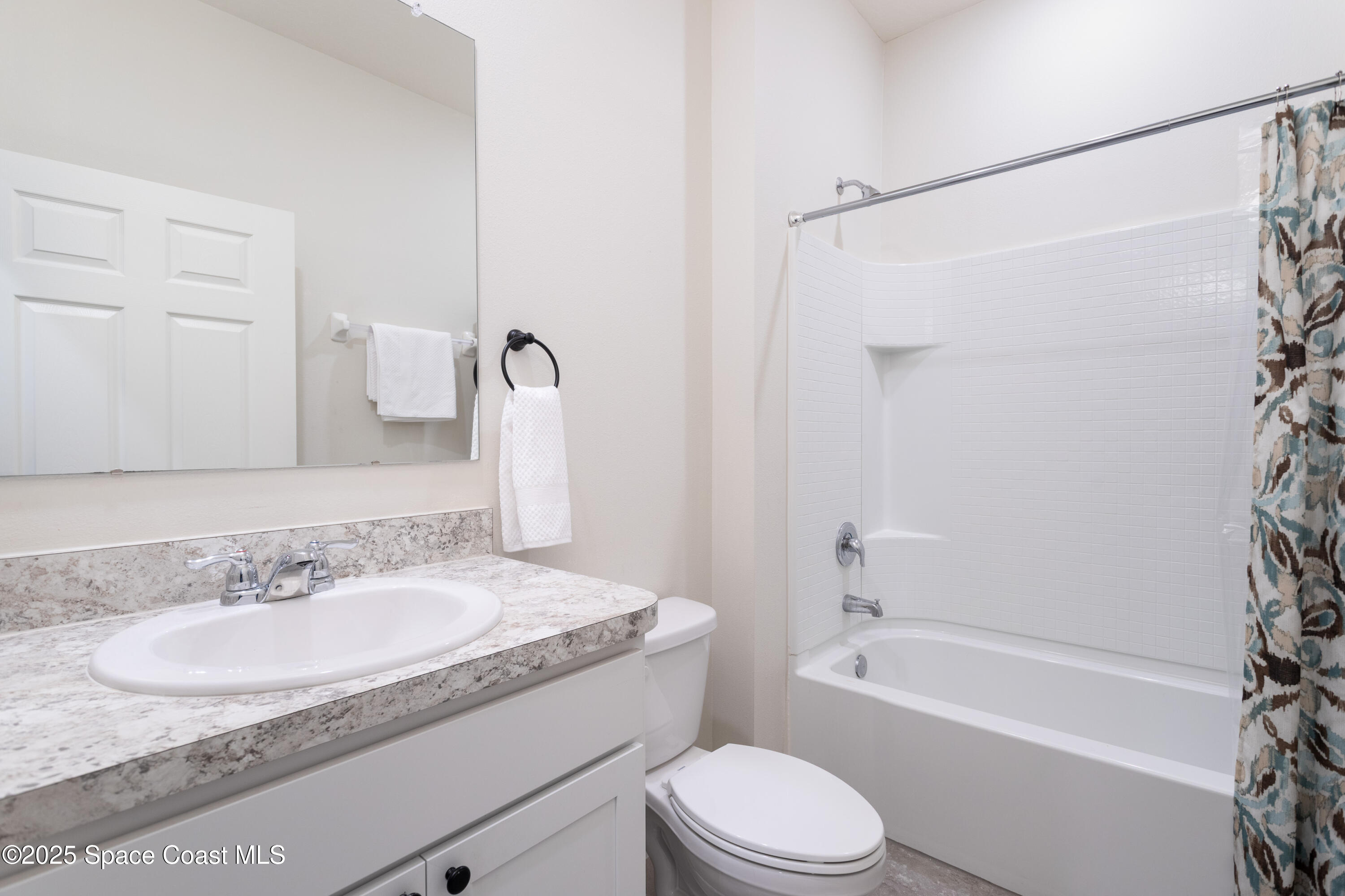 527 Old Country Rd S East Palm Bay, FL 32909 - Photo 23 of 35 22_527 Old Country Rd SE