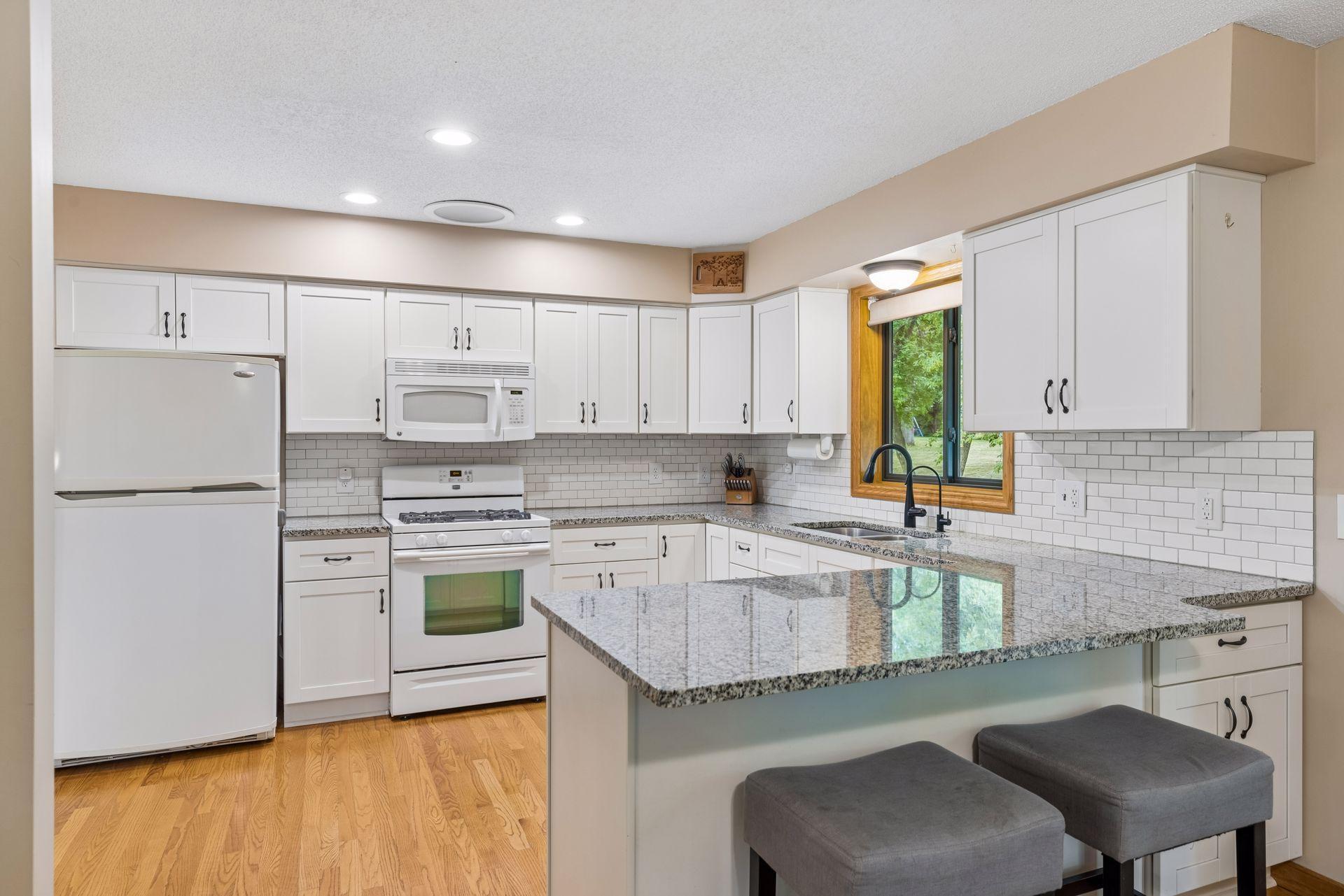 1076 Cottonwood Road Hudson, WI 54016 - Photo 13 of 47 Gallery Image 13