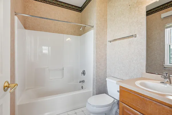 $380,000 | 104 Trellis Lane, Sewell, NJ 08080