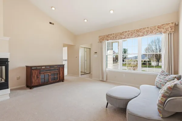 $380,000 | 104 Trellis Lane, Sewell, NJ 08080