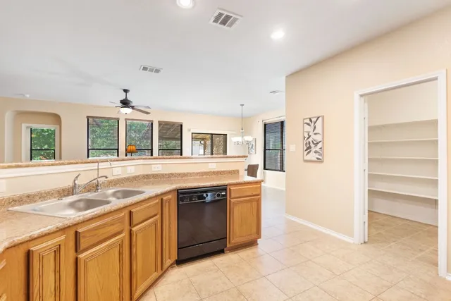 $275,000 | 366 Matthews Lane, Kyle, TX 78640