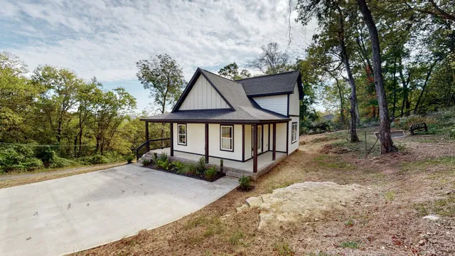 $289,900 | 2346 Rhea Branch Road, Ethridge, TN 38456